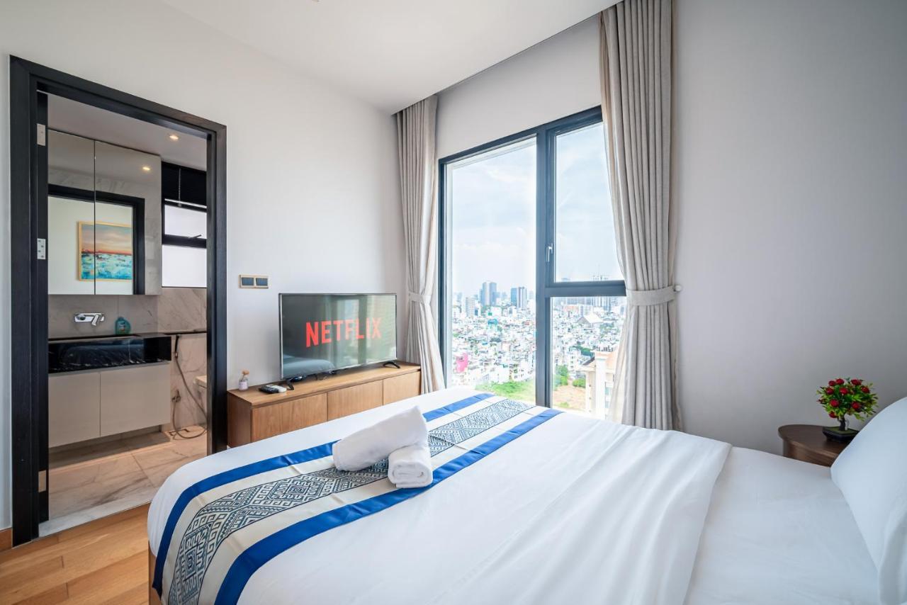 Luxury Retreat D1Mension Apartment Ho Chi Minh City Exterior photo