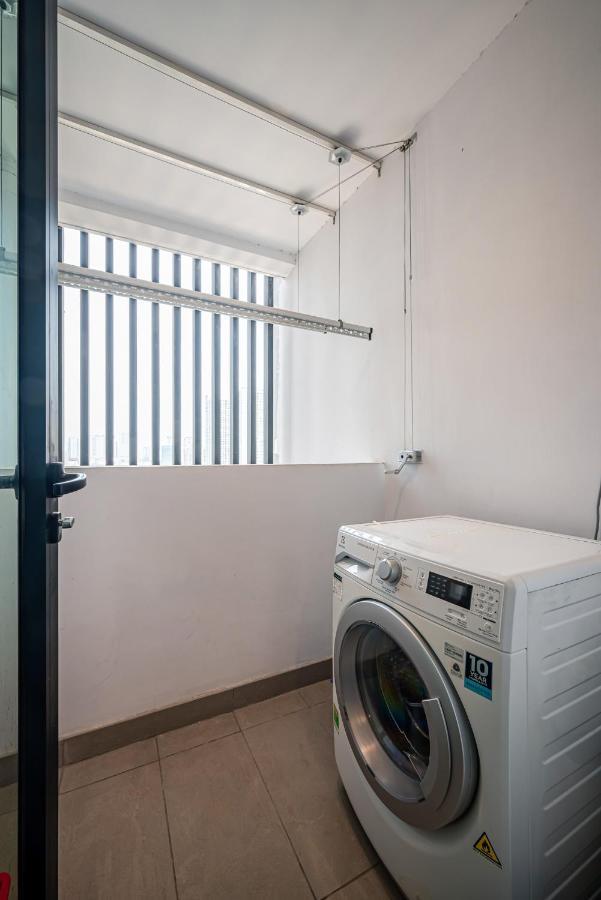 Luxury Retreat D1Mension Apartment Ho Chi Minh City Exterior photo